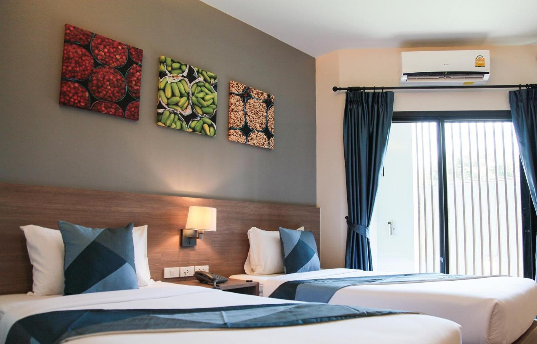 צ'נטאבורי Blue Rabbit Hotel מראה חיצוני תמונה
