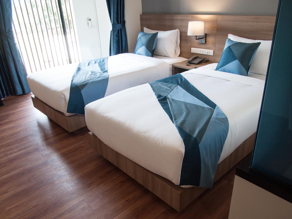 צ'נטאבורי Blue Rabbit Hotel מראה חיצוני תמונה
