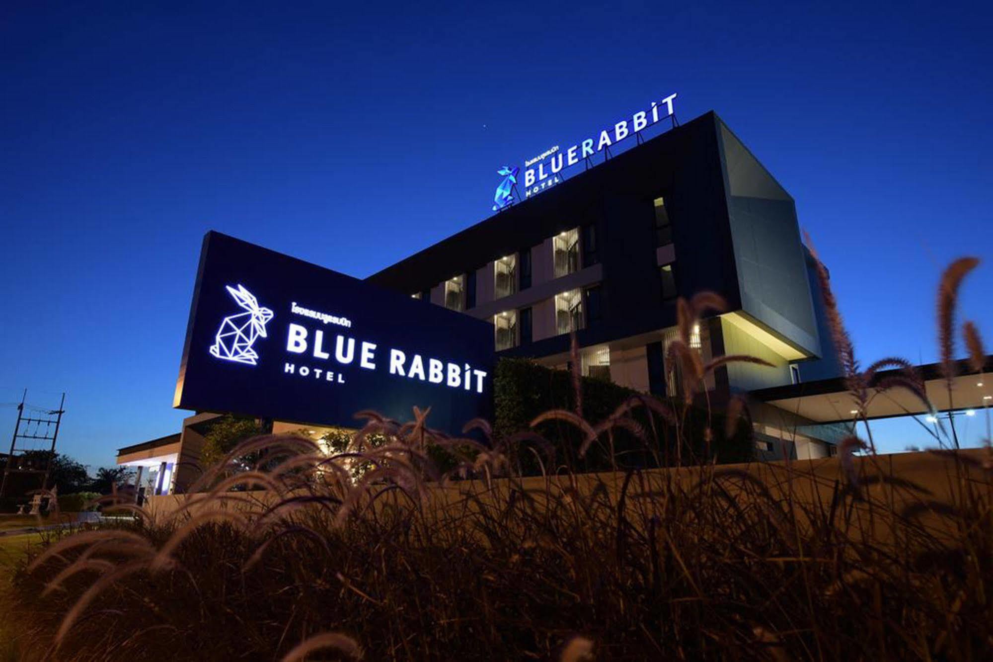 צ'נטאבורי Blue Rabbit Hotel מראה חיצוני תמונה