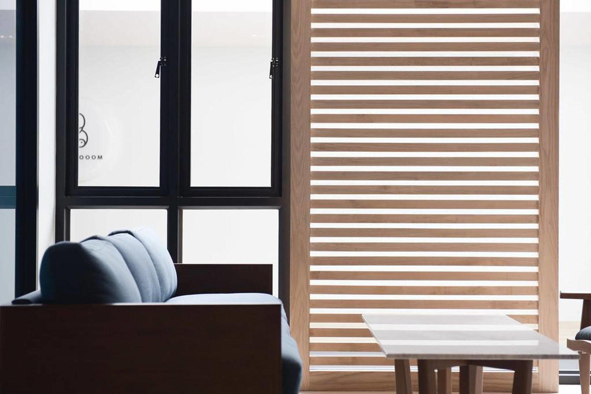 צ'נטאבורי Blue Rabbit Hotel מראה חיצוני תמונה
